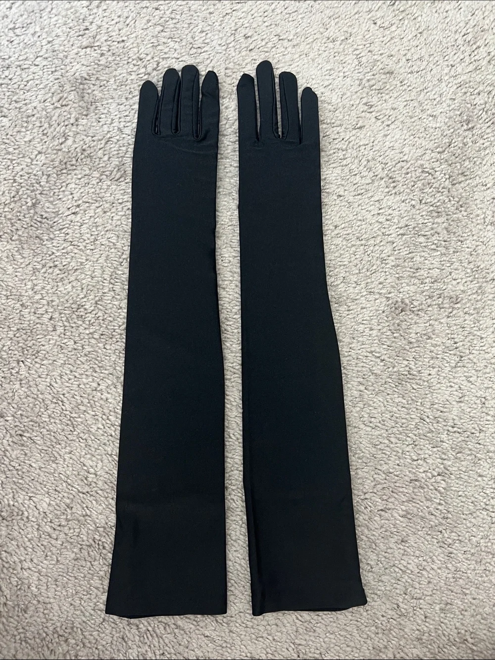 Mariell 225GL Black satin gloves